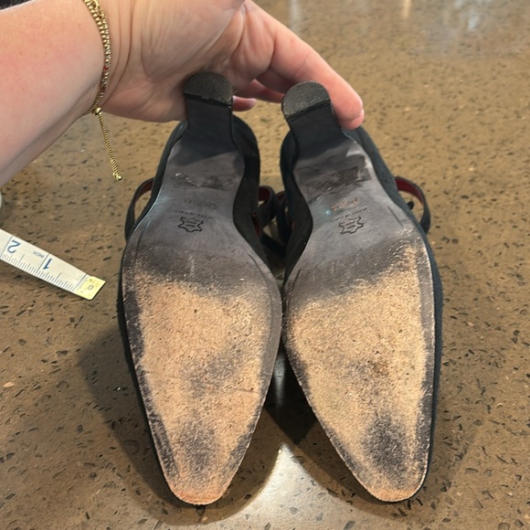 Donna Karan New York Black Suede High Heel Shoes. Size 6.5B - Picture 8 of 9